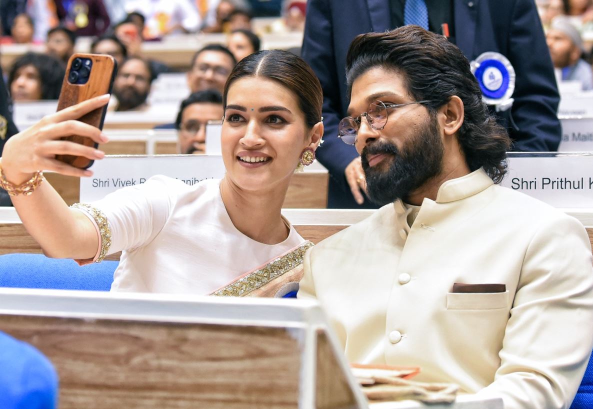 Kriti Sanon and Allu Arjun